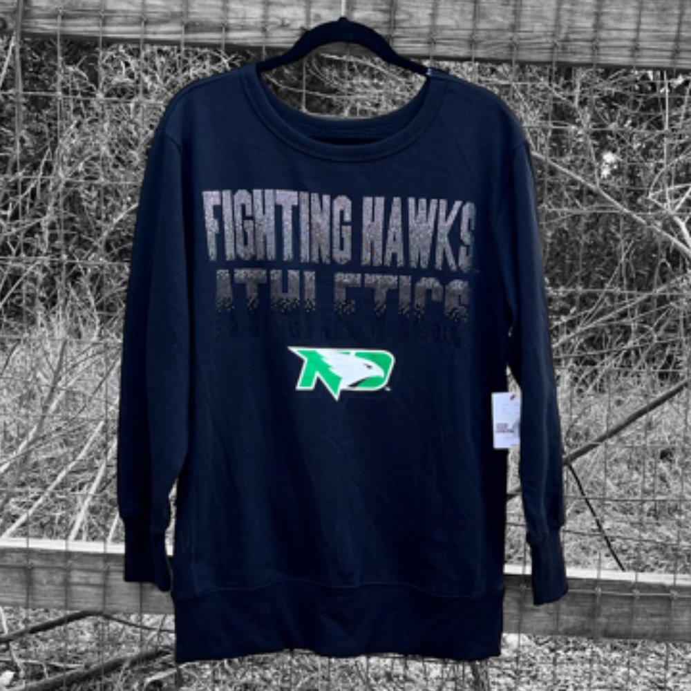 Fighting Hawks Rhinestone Sweatshirt Black Size Small